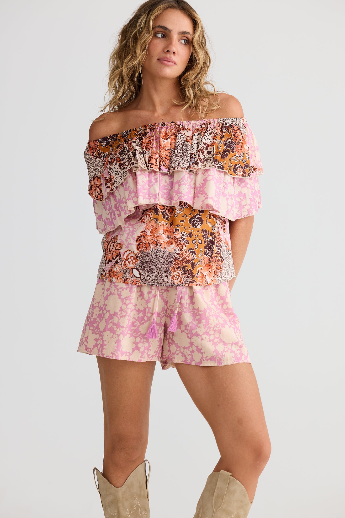 Gateway Top - Dream Weaver W/ Meadow Muse