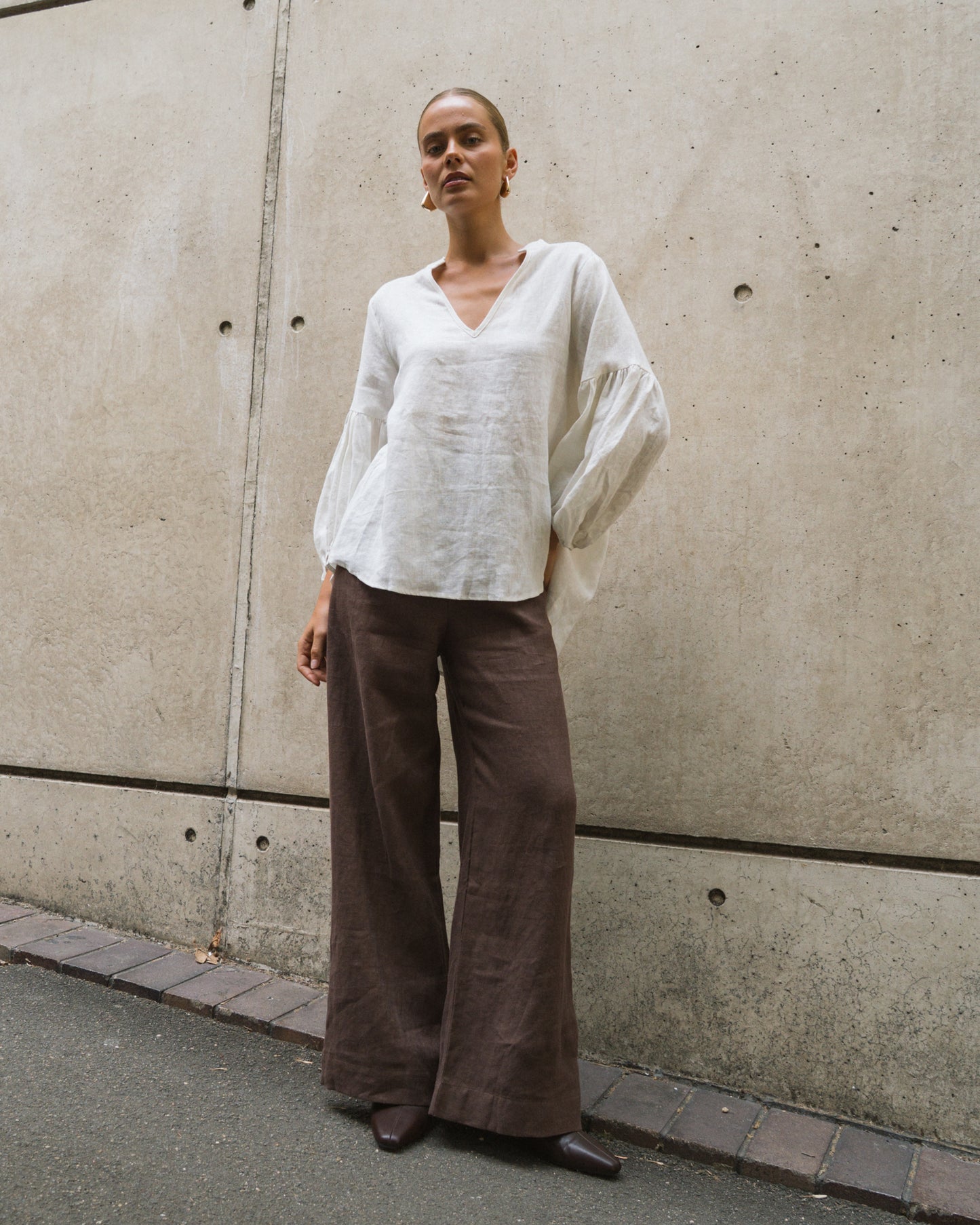 V Neck Puff Sleeve Top- White Linen