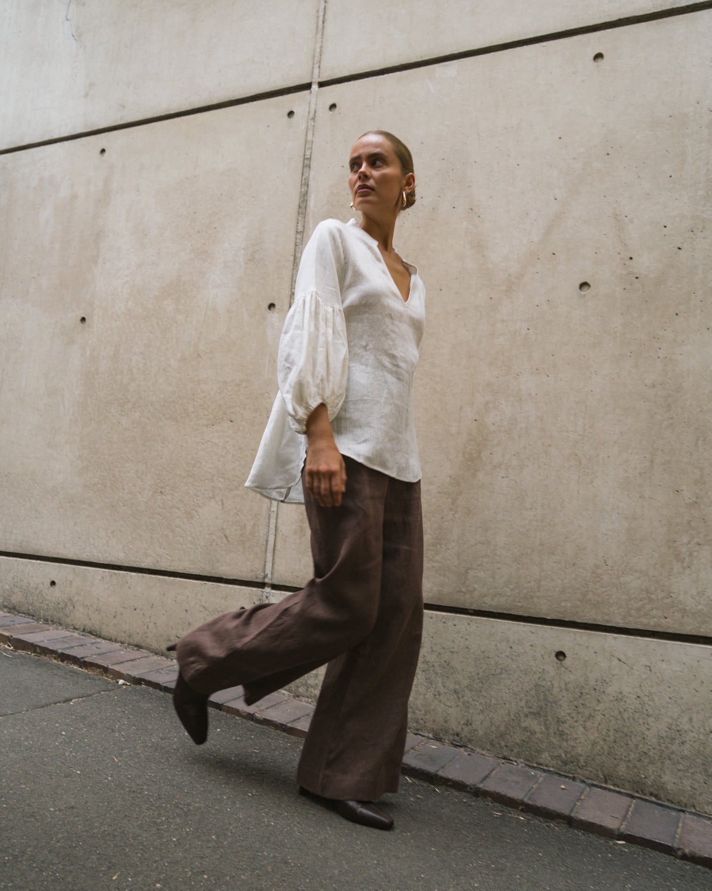 V Neck Puff Sleeve Top- White Linen