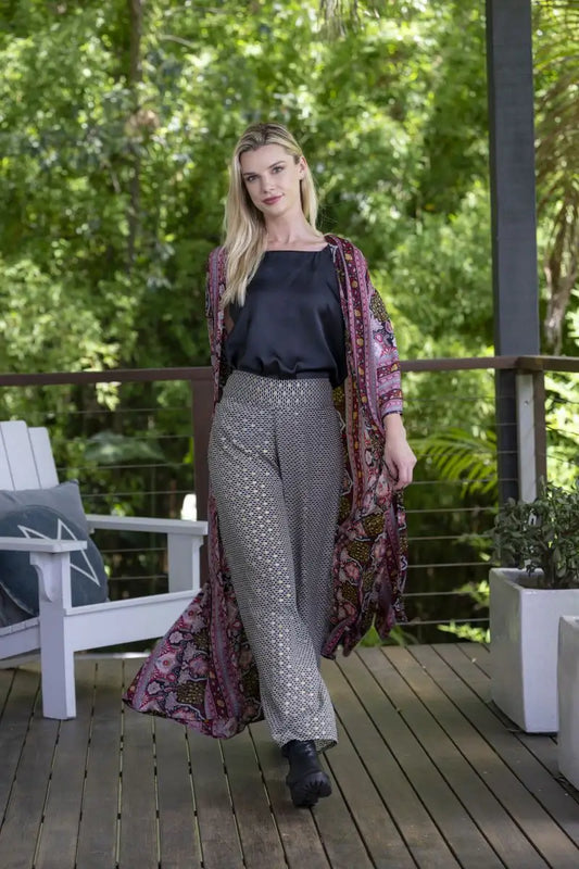 Evi Duster