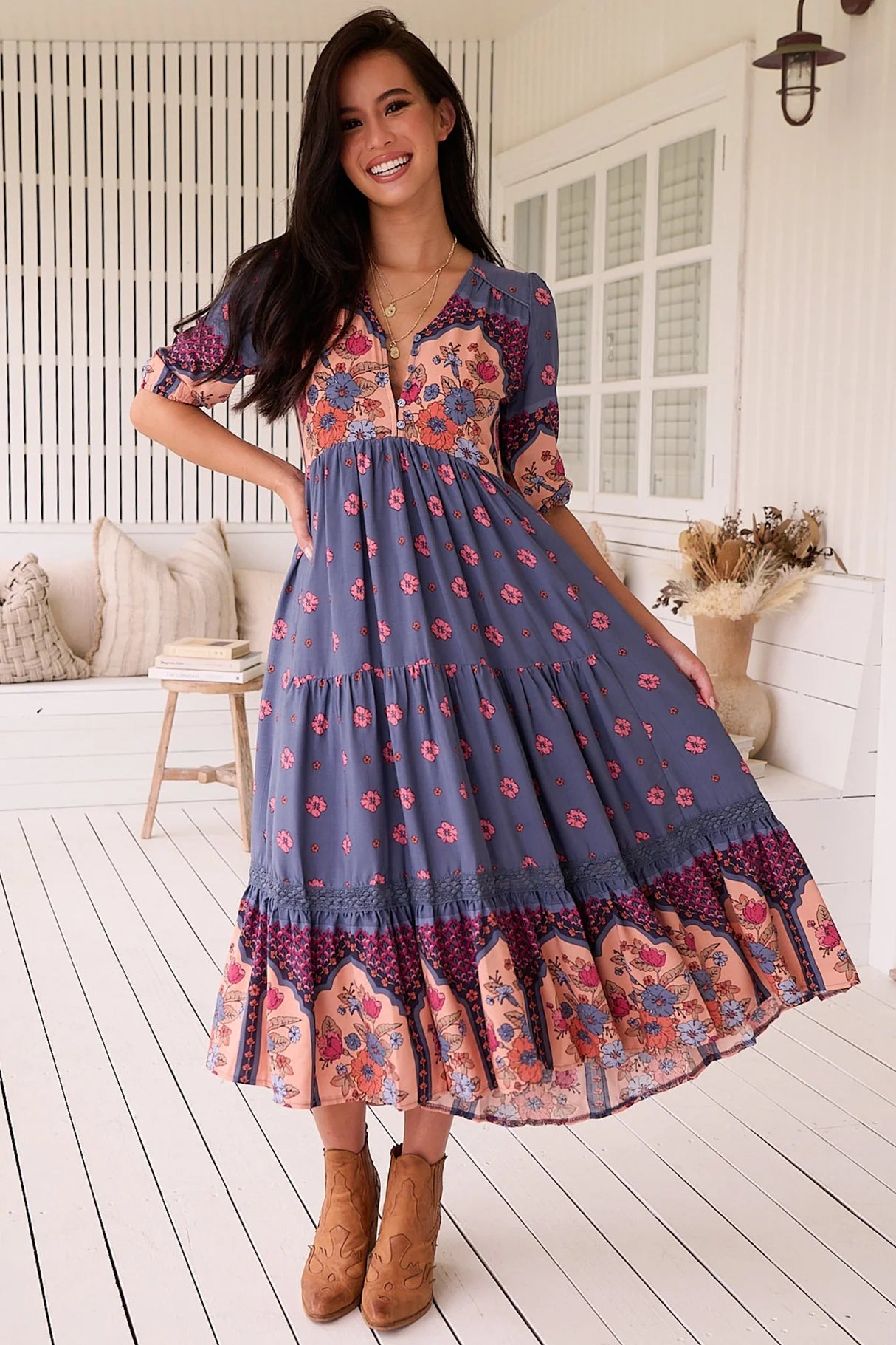 Eve Lace Midi - Laney