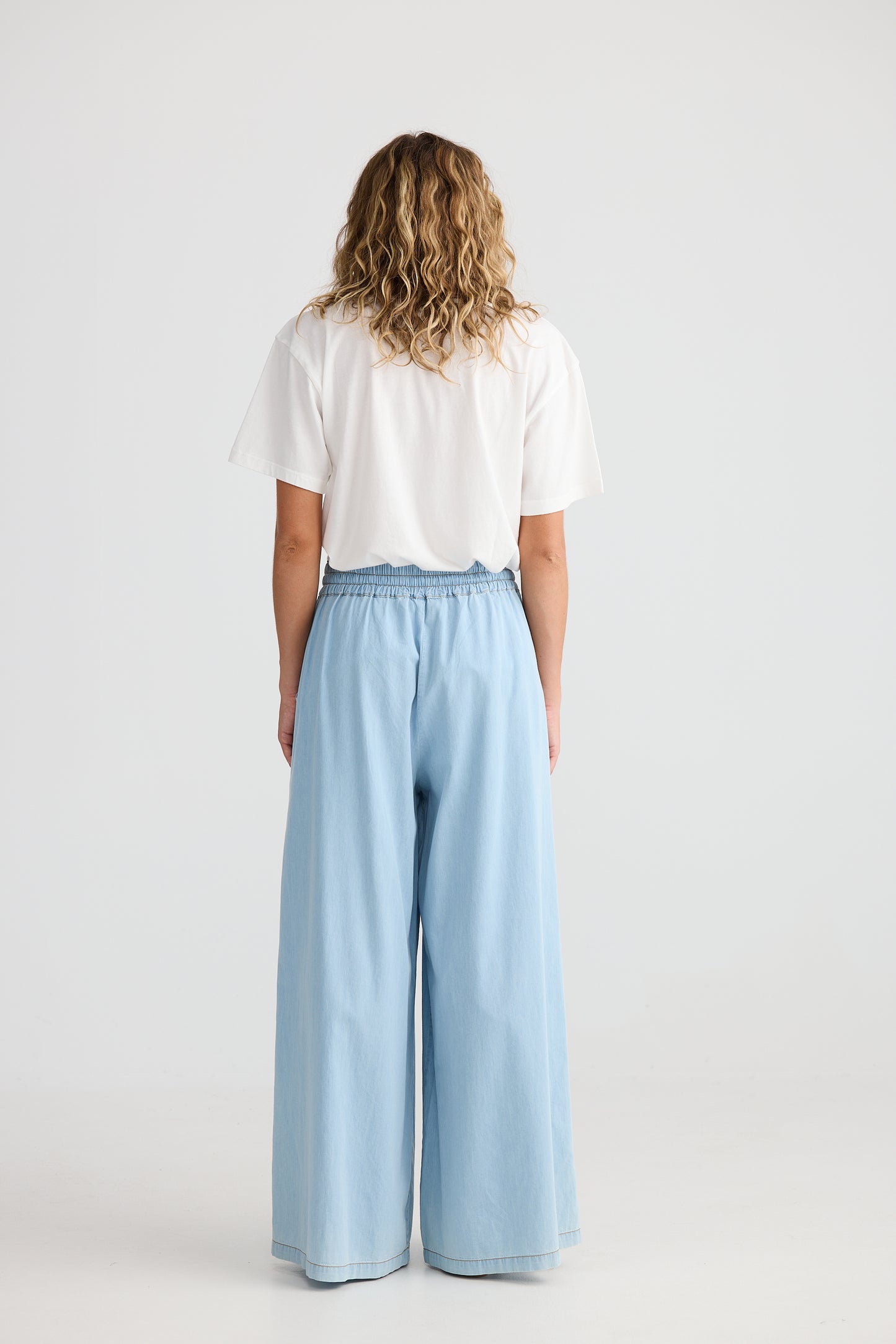 Freedom Pant - Light Denim