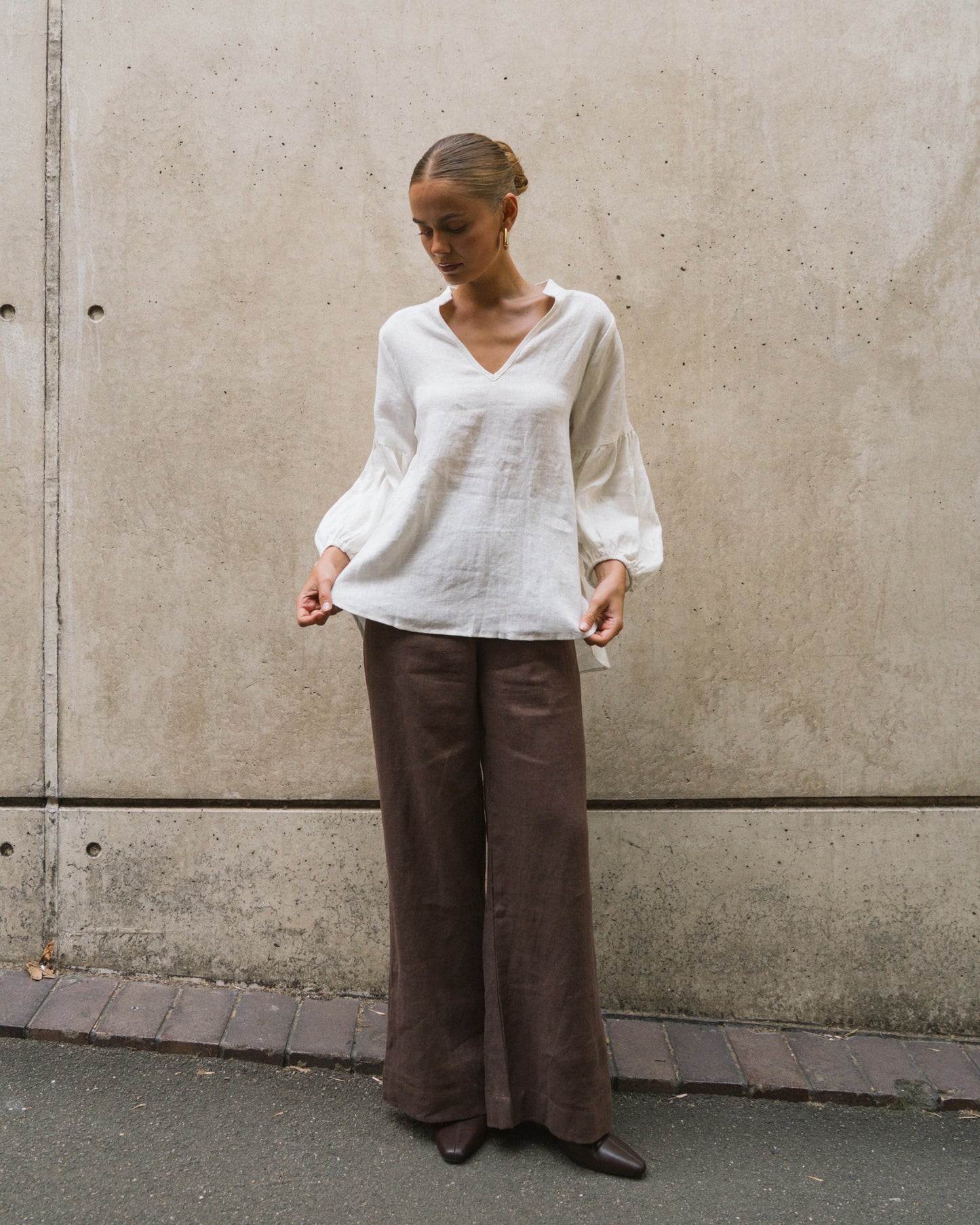 V Neck Puff Sleeve Top- White Linen
